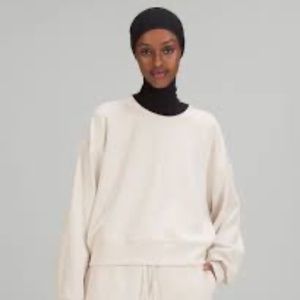 Lululemon NWT Perfectly Oversized Cropped Crew White Opal Sz 8